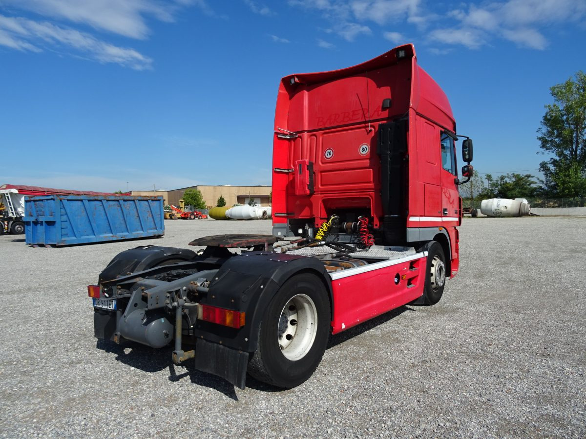 Tractor unit DAF XF 105.480: picture 6