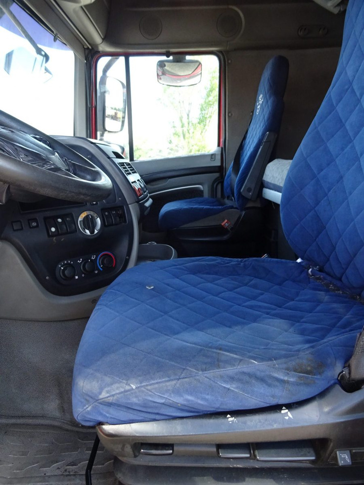 Tractor unit DAF XF 105.480: picture 8