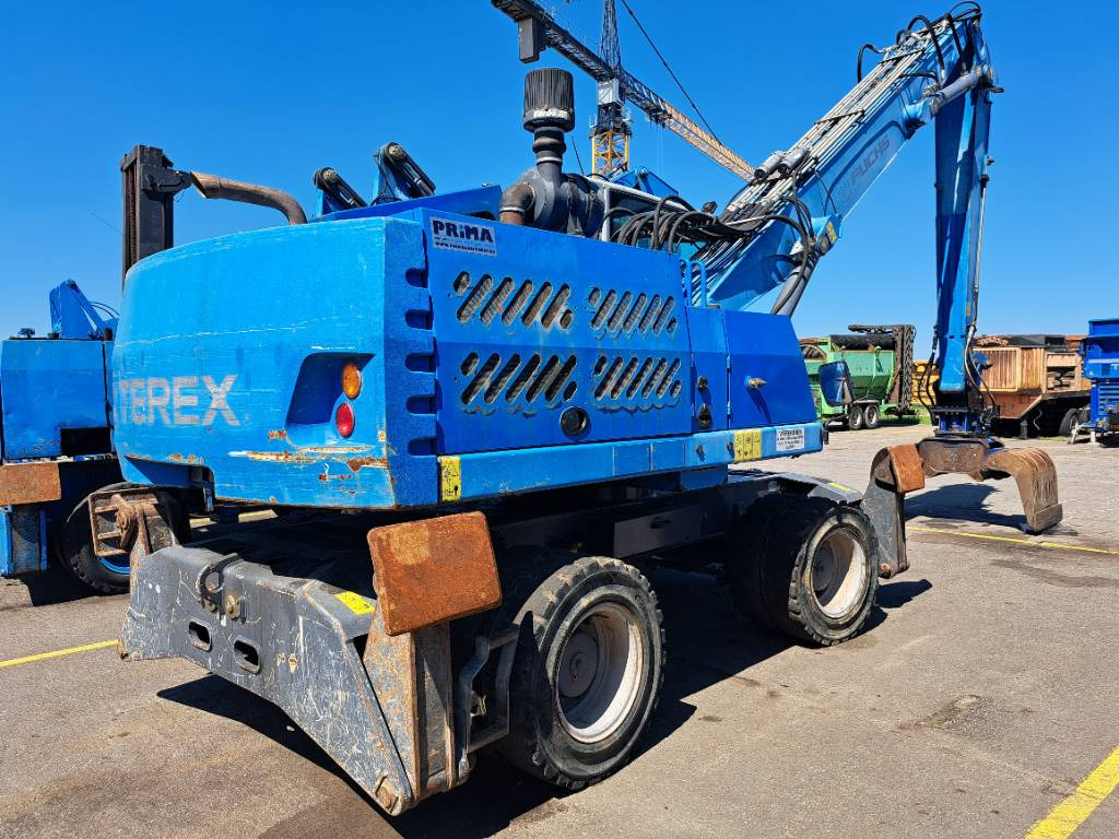 Fuchs MHL331E + Grapple - Waste/ Industry handler: picture 1 Fuchs MHL331E + Grapple - Waste/ Industry handler: picture 1