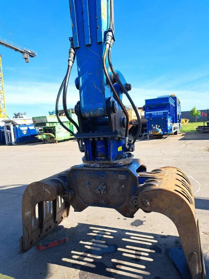 Fuchs MHL331E + Grapple - Waste/ Industry handler: picture 5 Fuchs MHL331E + Grapple - Waste/ Industry handler: picture 5