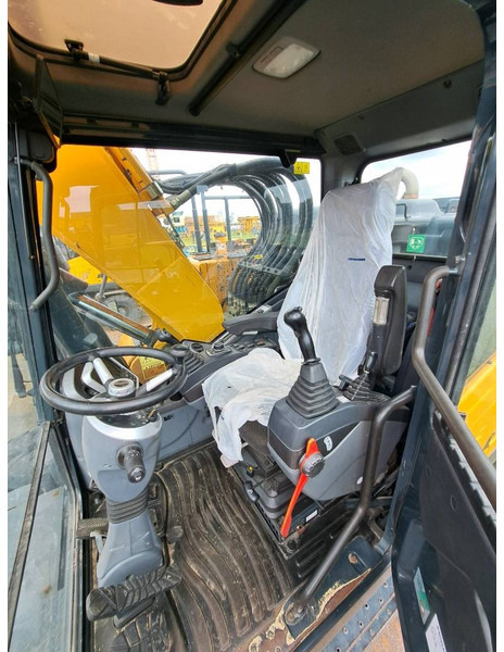 Wheel excavator Hyundai HW160: picture 14