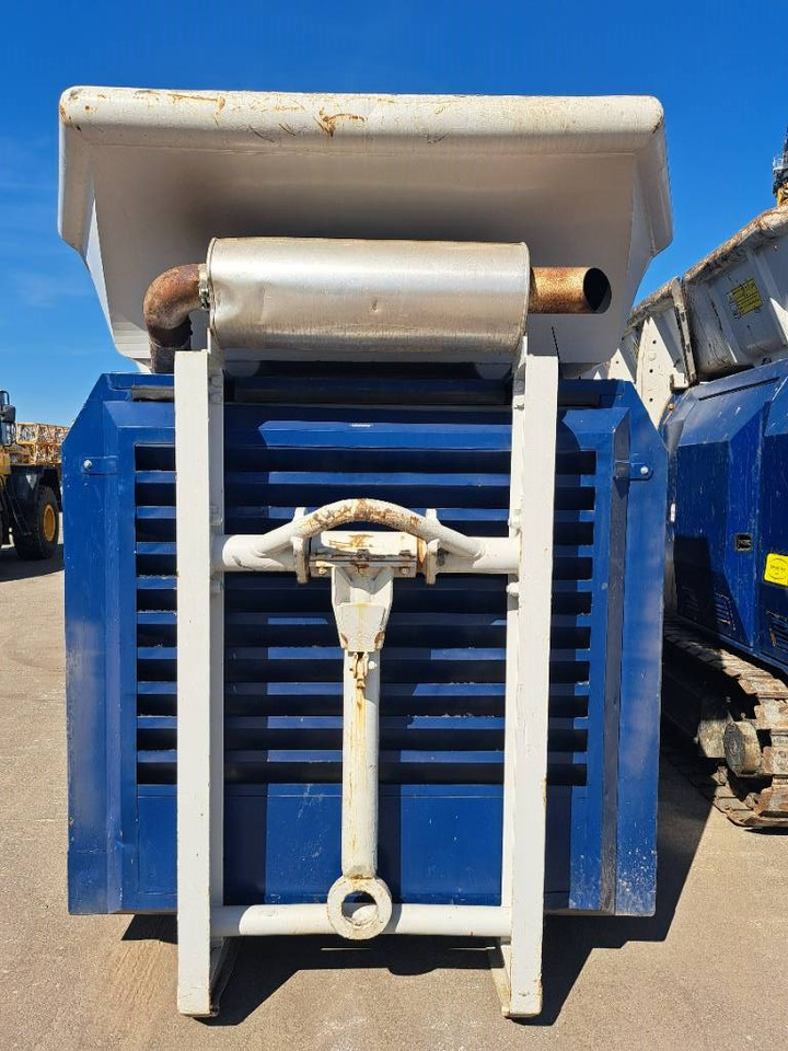 Lindner Urraco 75 D Powerline, U75D - Industrial waste shredder: picture 4 Lindner Urraco 75 D Powerline, U75D - Industrial waste shredder: picture 4