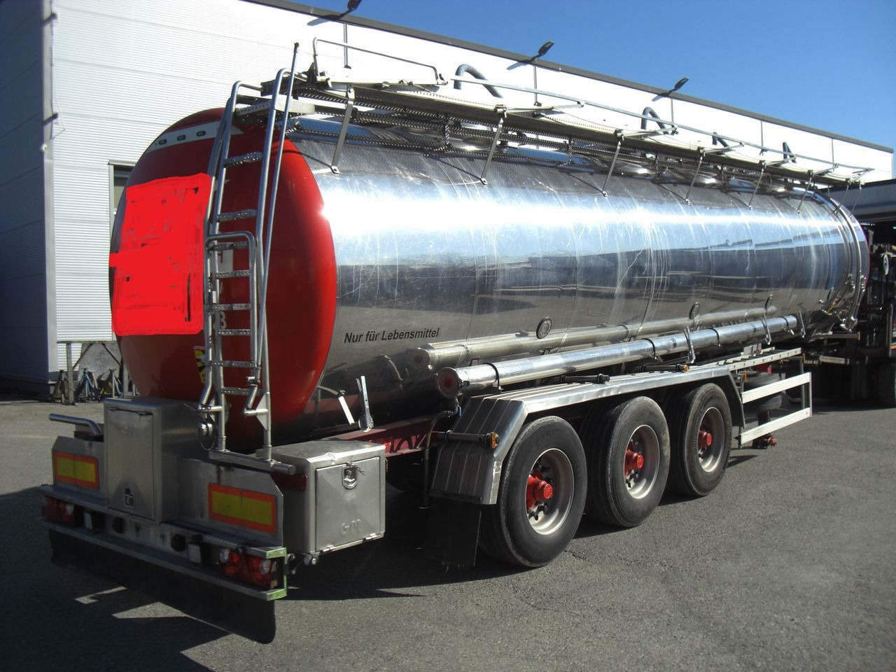 Magyar S34BD1 / 4 KAMMER / DRUCK / Heizbar - Tanker semi-trailer: picture 5 Magyar S34BD1 / 4 KAMMER / DRUCK / Heizbar - Tanker semi-trailer: picture 5