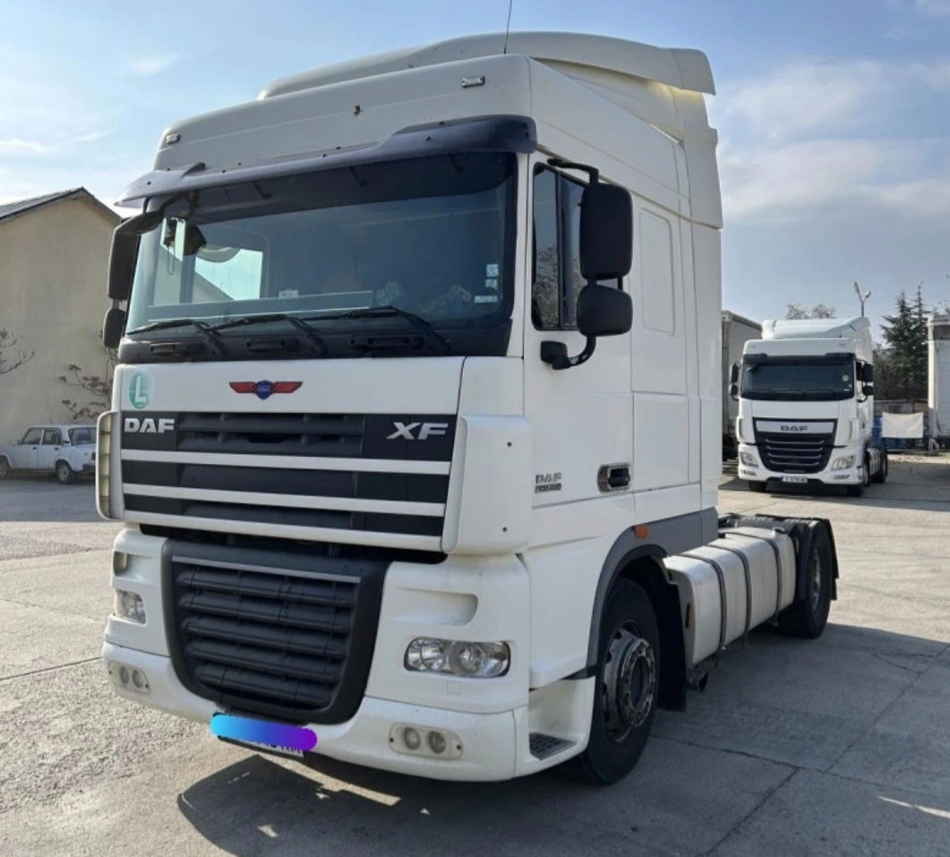 DAF XF 105.460 Tractor head - Tractor unit: picture 2 DAF XF 105.460 Tractor head - Tractor unit: picture 2