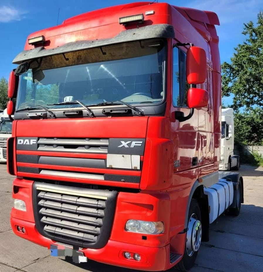 DAF XF 105 Tractor unit - Tractor unit: picture 4 DAF XF 105 Tractor unit - Tractor unit: picture 4