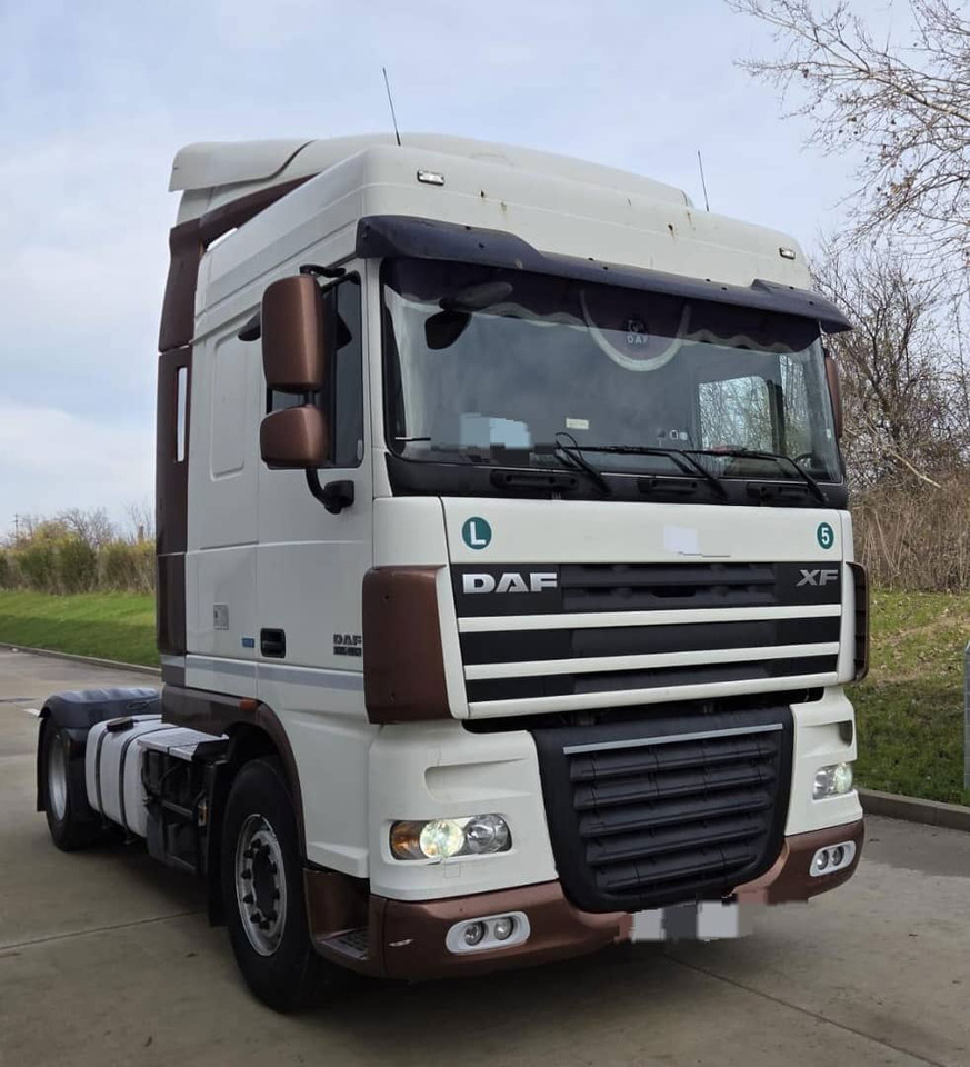DAF XF 105 Tractor unit - Tractor unit: picture 5 DAF XF 105 Tractor unit - Tractor unit: picture 5
