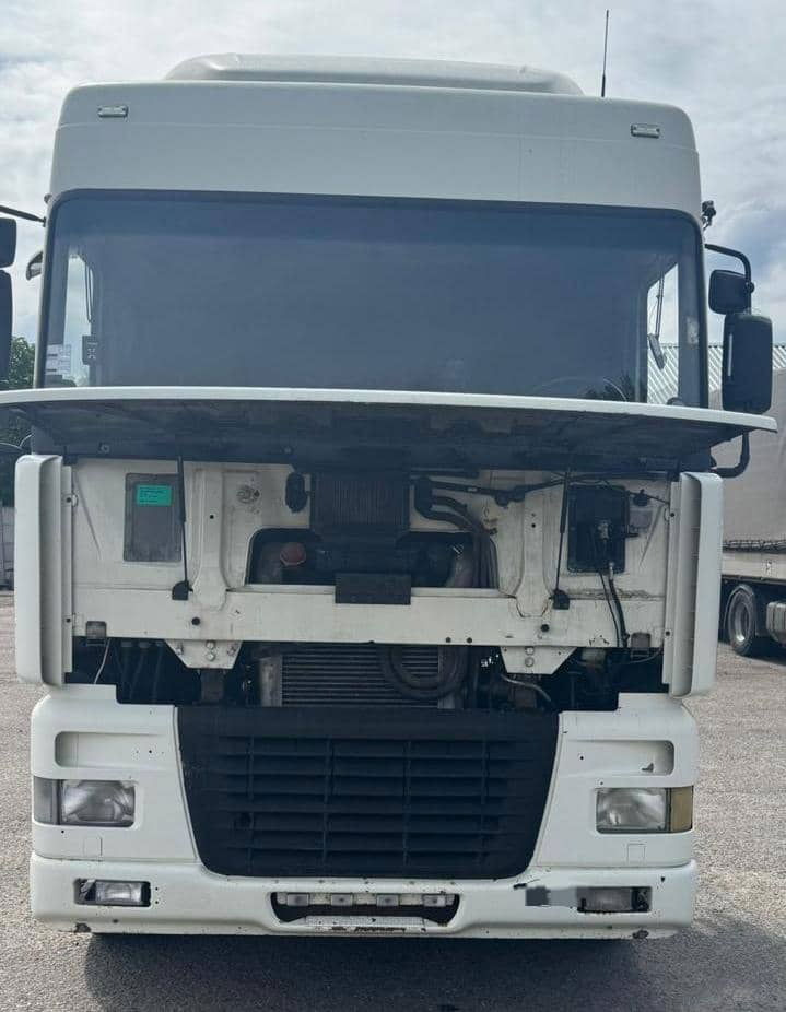 DAF XF 95 Tractor unit - Tractor unit: picture 5 DAF XF 95 Tractor unit - Tractor unit: picture 5