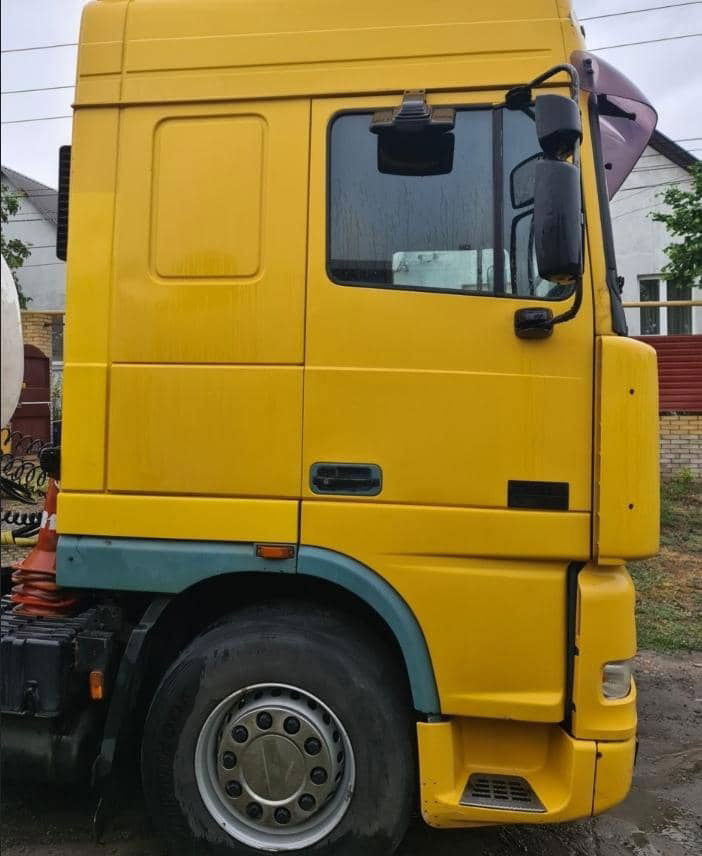 DAF XF 95 Tractor unit - Tractor unit: picture 3 DAF XF 95 Tractor unit - Tractor unit: picture 3