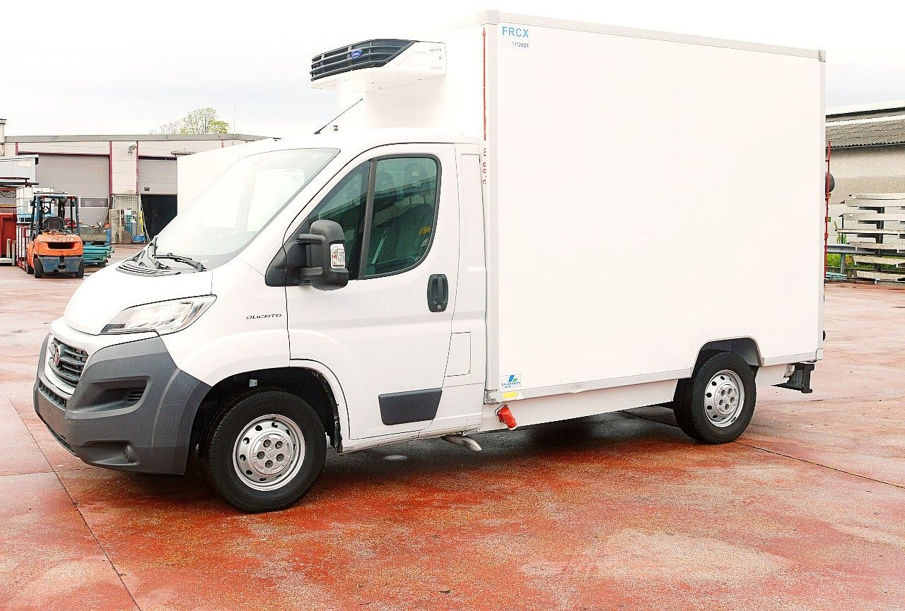 Fiat DUCATO 2.3 KUHLKOFFER FLEISH HAKEN CARRIER -20C - Refrigerated delivery van: picture 4 Fiat DUCATO 2.3 KUHLKOFFER FLEISH HAKEN CARRIER -20C - Refrigerated delivery van: picture 4