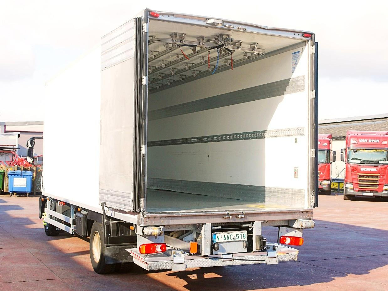 Refrigerator truck Iveco 140E18 FLEISH KUHLKOFFER CARRIER SUPRA 550 LBW: picture 8