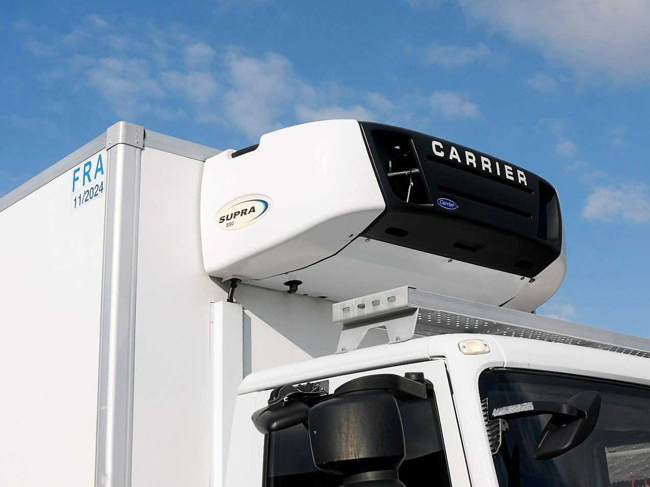 Refrigerator truck Iveco 140E18 FLEISH KUHLKOFFER CARRIER SUPRA 550 LBW: picture 11