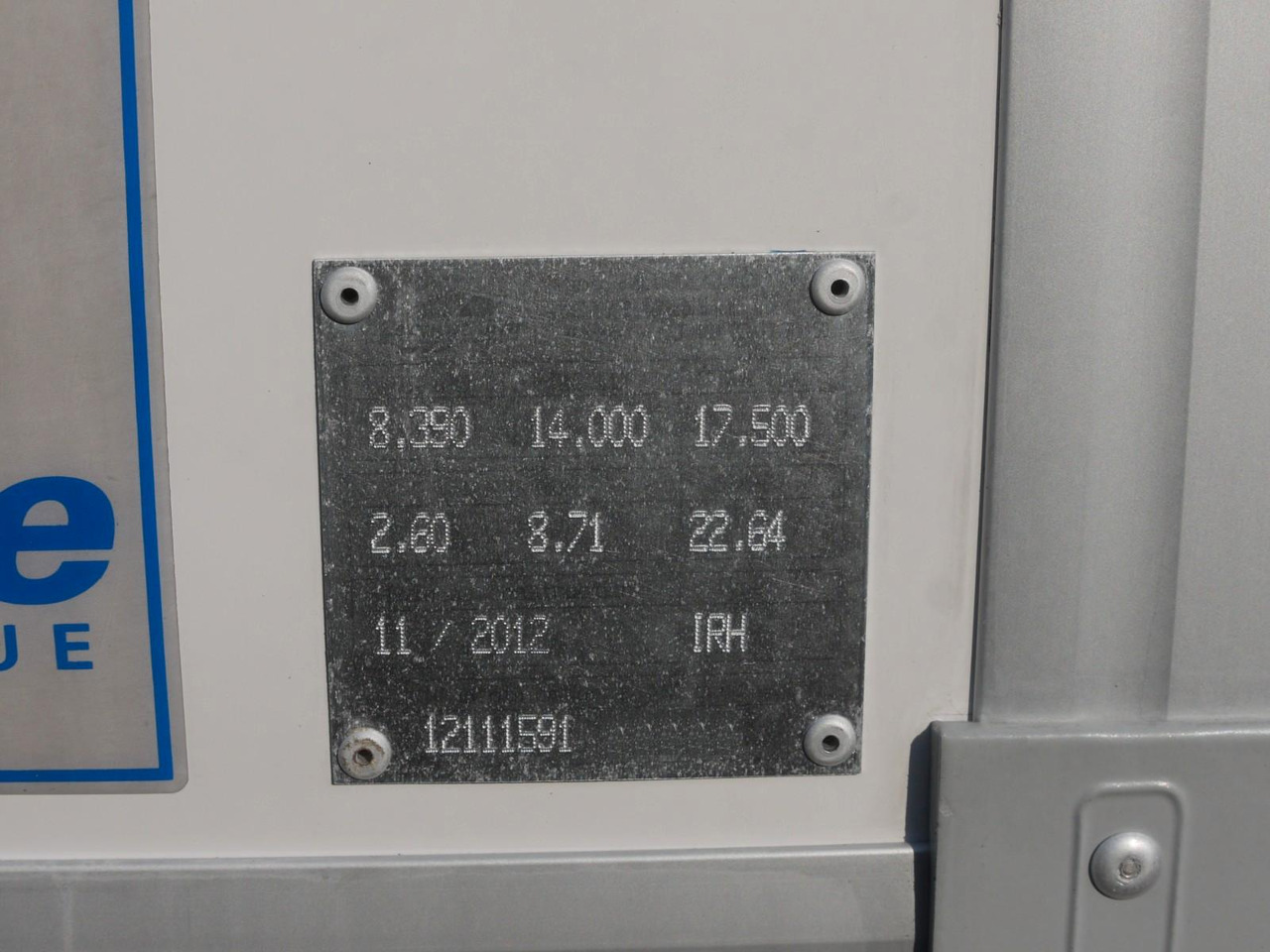 Refrigerator truck Iveco 140E18 FLEISH KUHLKOFFER CARRIER SUPRA 550 LBW: picture 12