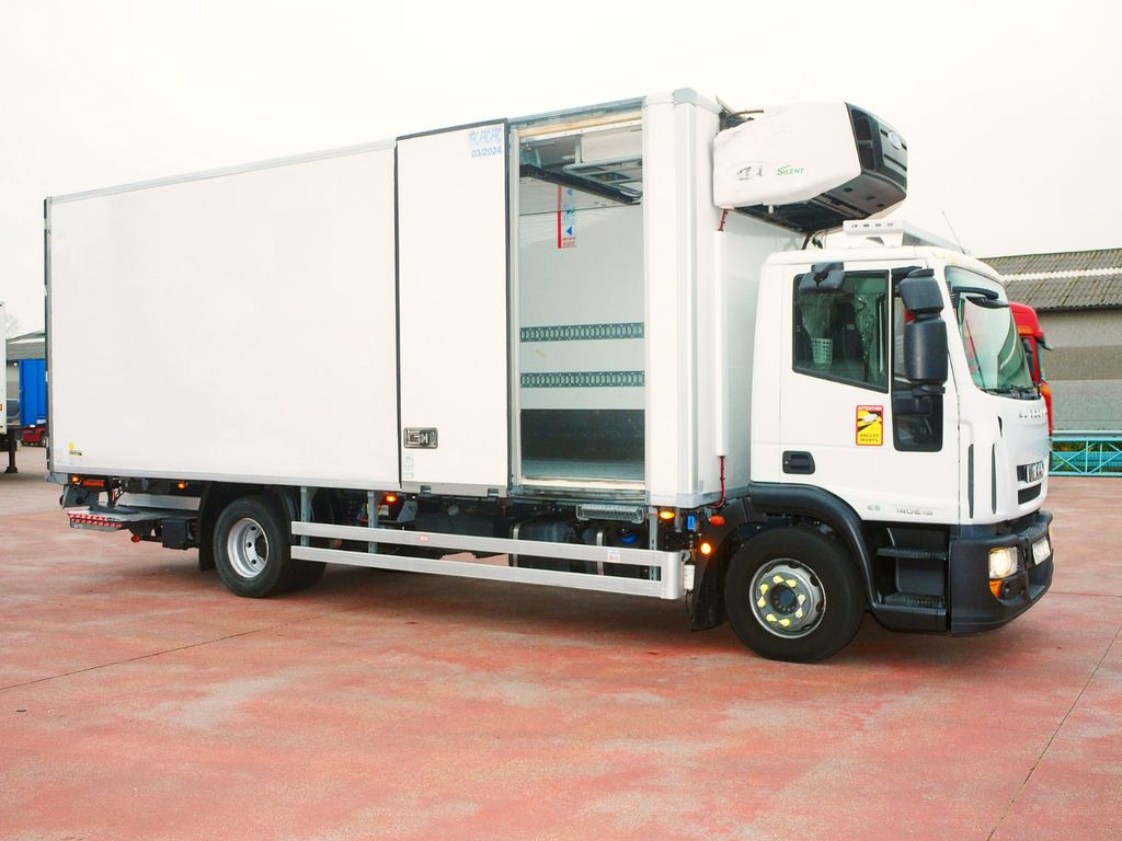 Iveco 140E19 EUROCARGO KUHLKOFFER CARRIER SUPRA 1250MT - Refrigerator truck: picture 3 Iveco 140E19 EUROCARGO KUHLKOFFER CARRIER SUPRA 1250MT - Refrigerator truck: picture 3