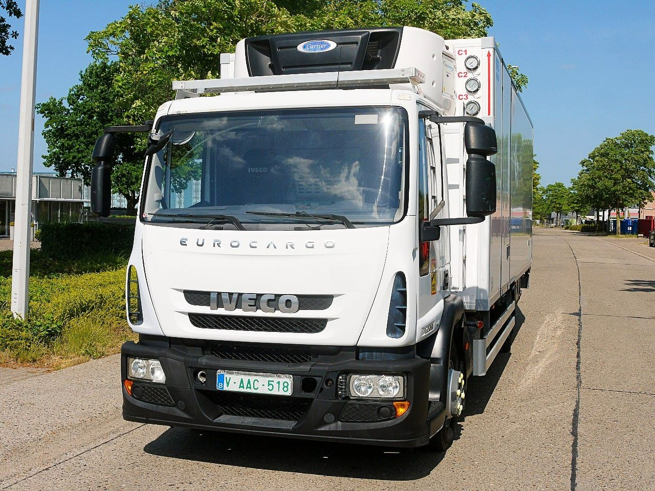 Iveco 140E19 EUROCARGO KUHLKOFFER CARRIER SUPRA 1250MT - Refrigerator truck: picture 1 Iveco 140E19 EUROCARGO KUHLKOFFER CARRIER SUPRA 1250MT - Refrigerator truck: picture 1