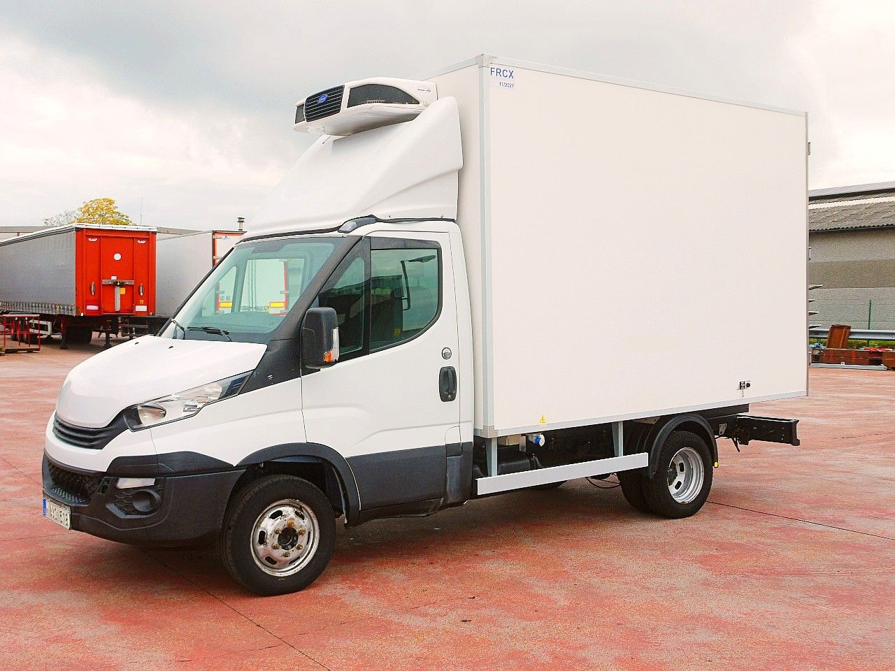 Iveco 35C16 DAILY FLEISH BAHNEN + HACKEN CARRIER PULSR - Refrigerated delivery van: picture 4 Iveco 35C16 DAILY FLEISH BAHNEN + HACKEN CARRIER PULSR - Refrigerated delivery van: picture 4