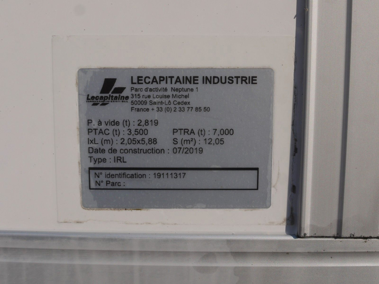 Iveco 35S14 DAILY ISOTHERMKOFFER LADEBORDWAND luft fed - Refrigerated delivery van: picture 4 Iveco 35S14 DAILY ISOTHERMKOFFER LADEBORDWAND luft fed - Refrigerated delivery van: picture 4