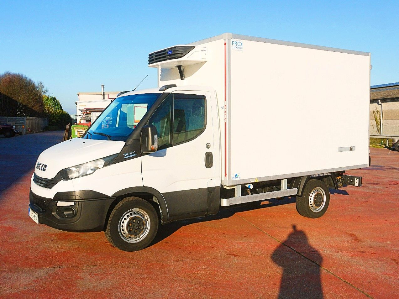 Iveco 35S14 DAILY KUHLKOFFER CARRIER XARIOS 350 -29C - Refrigerated delivery van: picture 4 Iveco 35S14 DAILY KUHLKOFFER CARRIER XARIOS 350 -29C - Refrigerated delivery van: picture 4