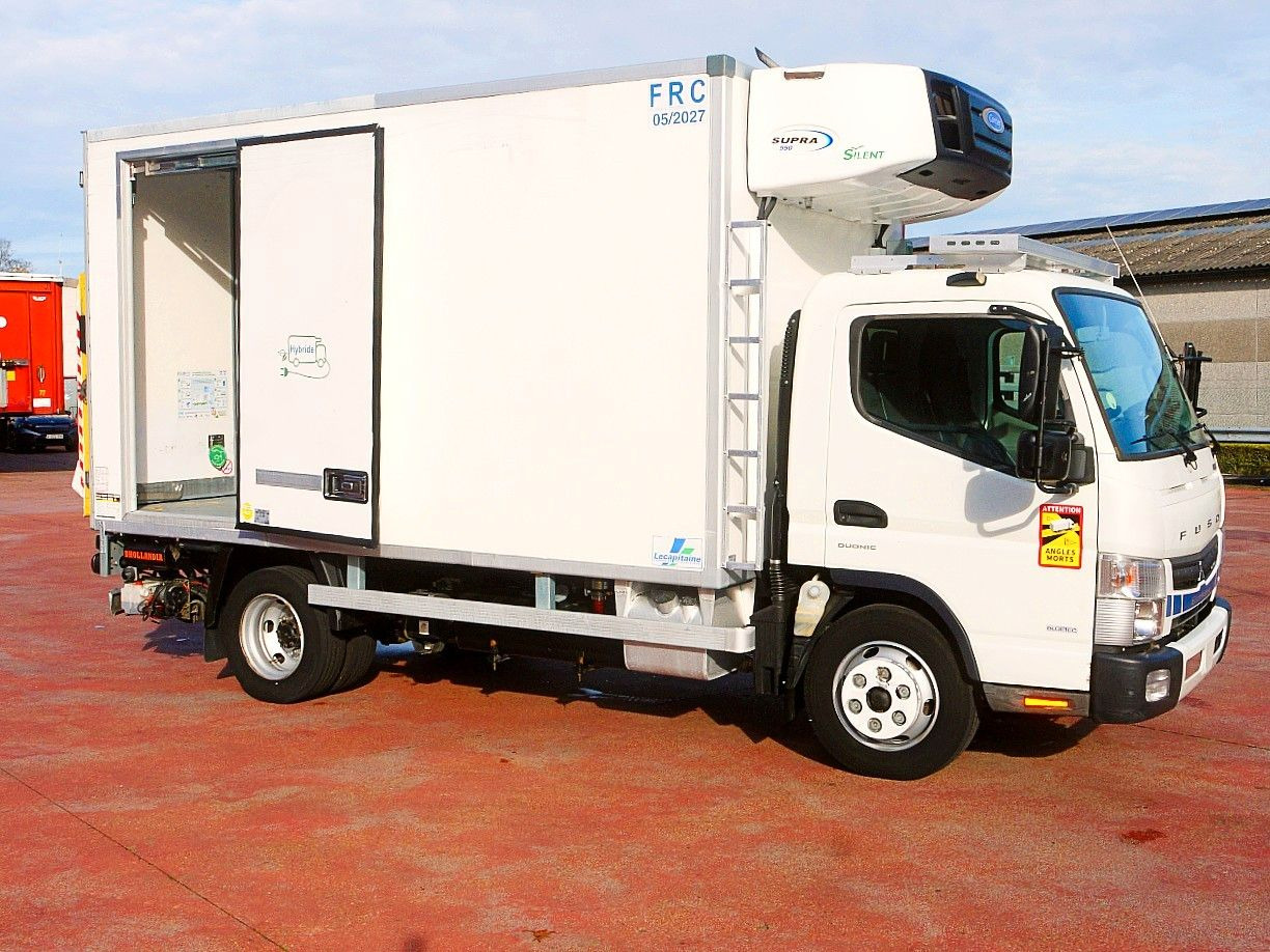 Mitsubishi FUSO HYBRIDE KUHLKOFFER CARRIER SUPRA 550 78tkm - Refrigerated delivery van: picture 3 Mitsubishi FUSO HYBRIDE KUHLKOFFER CARRIER SUPRA 550 78tkm - Refrigerated delivery van: picture 3