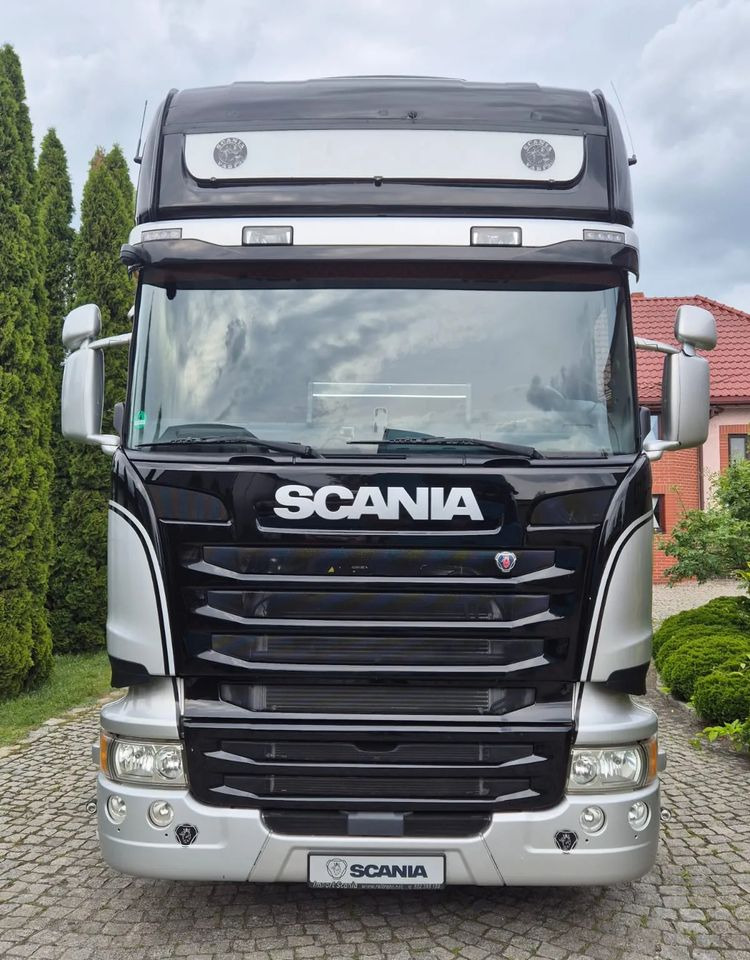 Scania R450 - Tractor unit: picture 2 Scania R450 - Tractor unit: picture 2