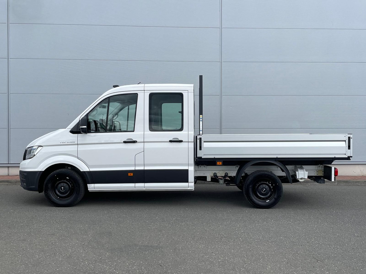 Open body delivery van, Combi van MAN TGE 3.160 Pritsche DOKA MR HECK AHK 3.5t ACC NAV: picture 6 Open body delivery van, Combi van MAN TGE 3.160 Pritsche DOKA MR HECK AHK 3.5t ACC NAV: picture 6