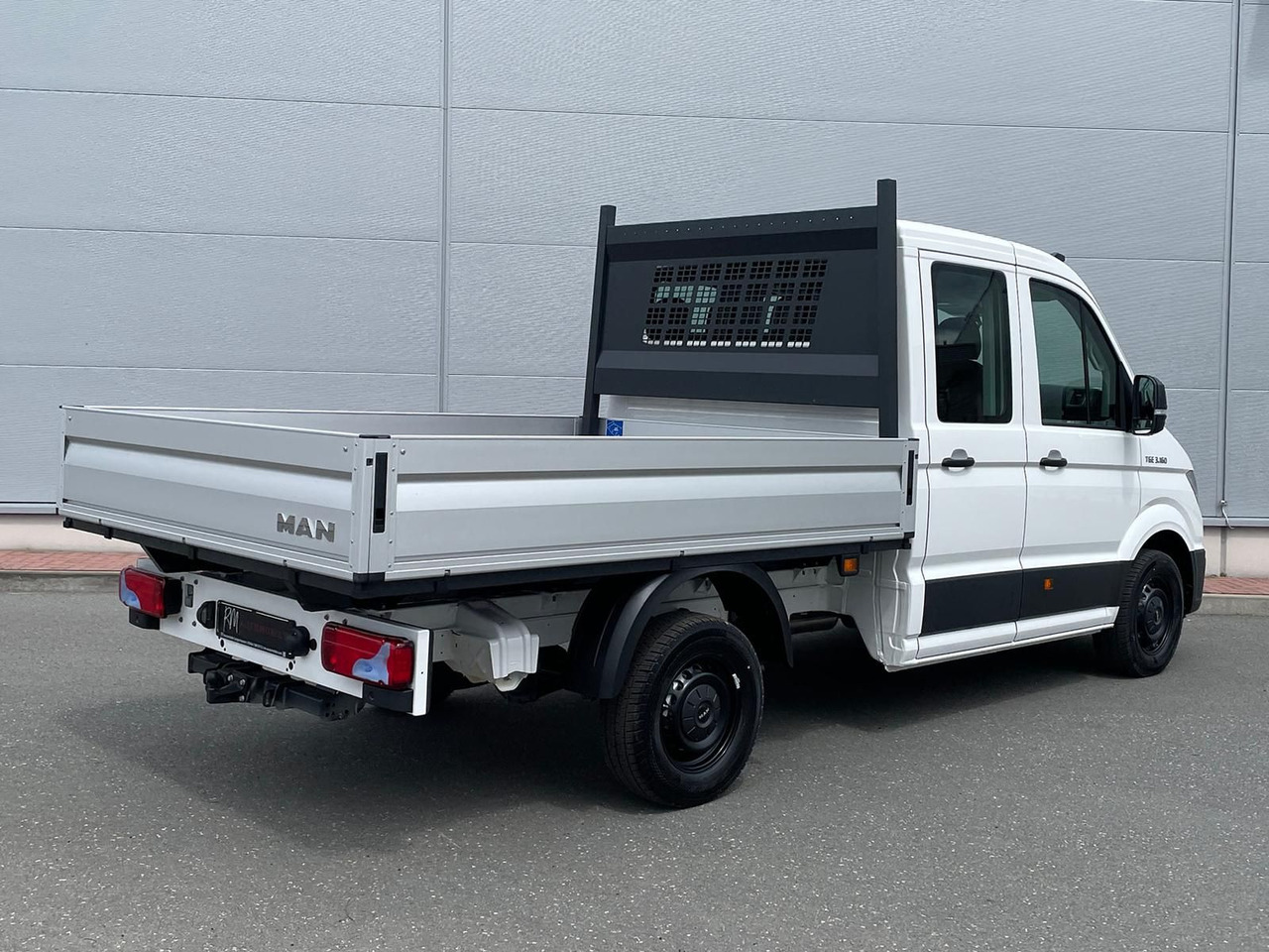 Open body delivery van, Combi van MAN TGE 3.160 Pritsche DOKA MR HECK AHK 3.5t ACC NAV: picture 7 Open body delivery van, Combi van MAN TGE 3.160 Pritsche DOKA MR HECK AHK 3.5t ACC NAV: picture 7