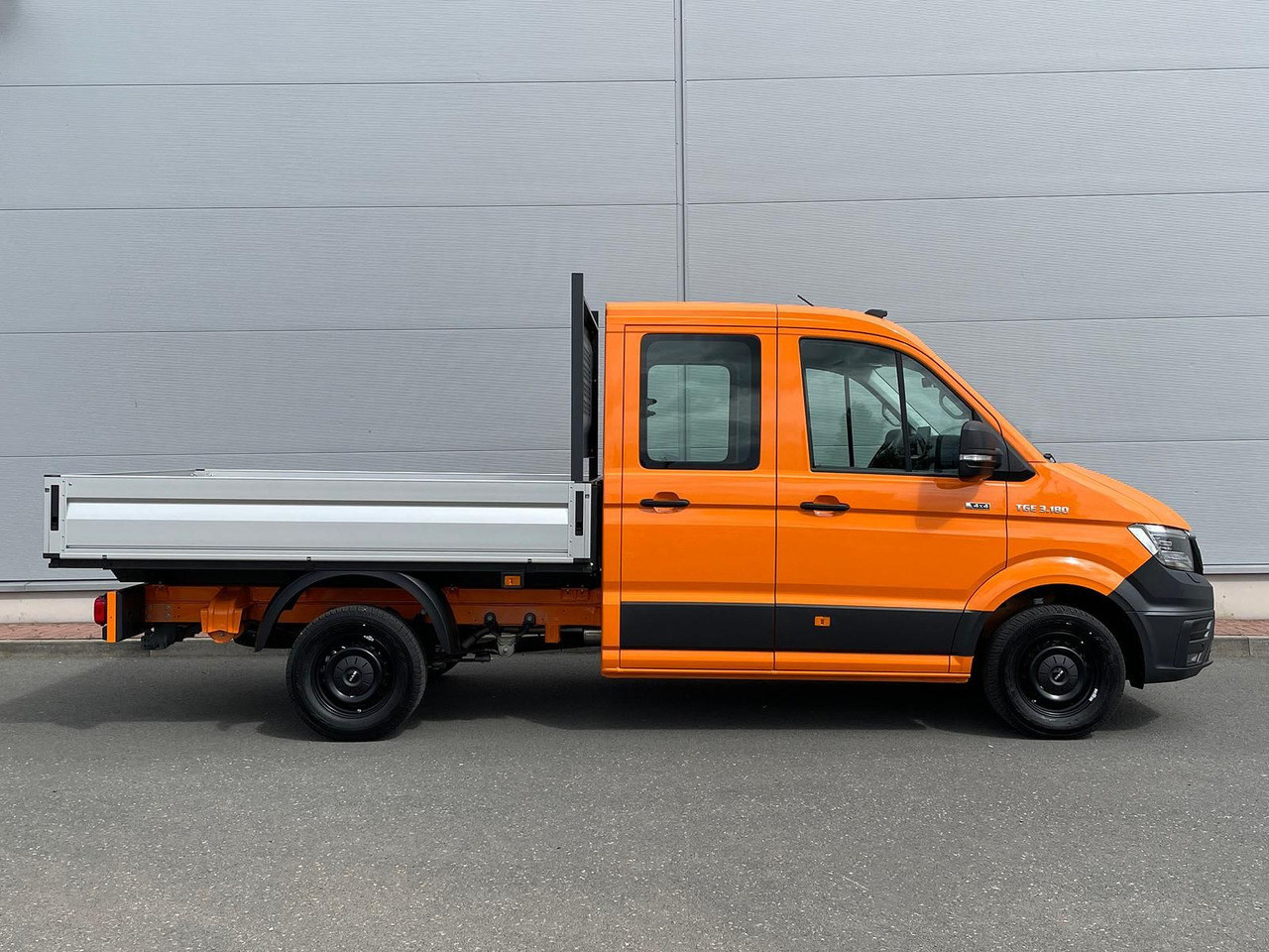 MAN TGE 3.180 Pritsche DOKA MR 4x4 ACC LED DIFF-SPER - Open body delivery van, Combi van: picture 5 MAN TGE 3.180 Pritsche DOKA MR 4x4 ACC LED DIFF-SPER - Open body delivery van, Combi van: picture 5