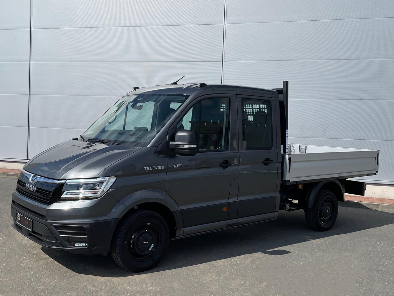 MAN TGE 3.180 Pritsche DOKA MR 4x4 ACC LED DIFF-SPER - Open body delivery van, Combi van: picture 1 MAN TGE 3.180 Pritsche DOKA MR 4x4 ACC LED DIFF-SPER - Open body delivery van, Combi van: picture 1