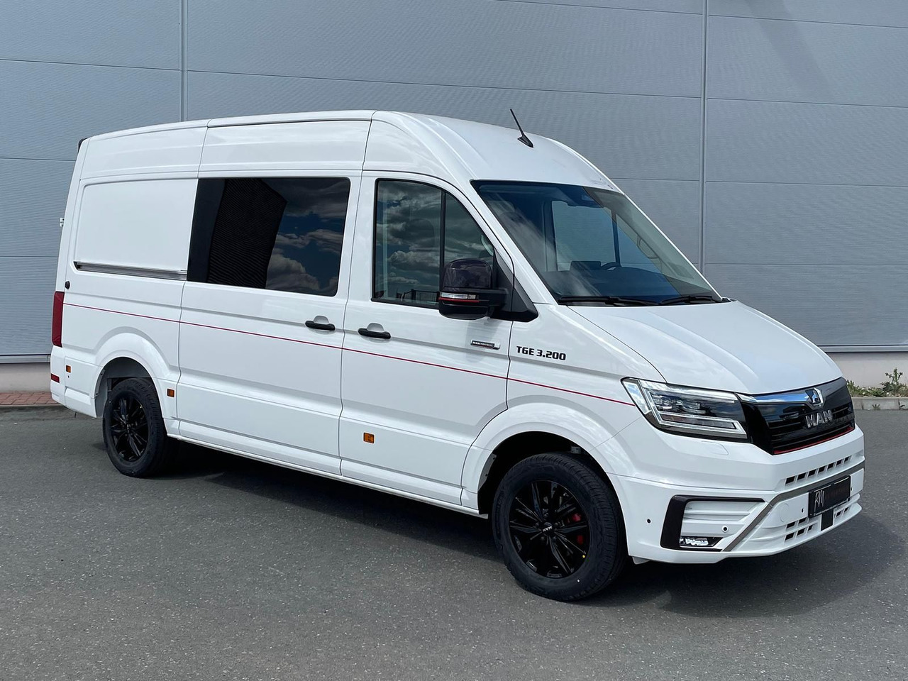 MAN TGE 3.200 L3H3 MIXTO 4x4 Individual S ACC STHZ - Panel van, Combi van: picture 2 MAN TGE 3.200 L3H3 MIXTO 4x4 Individual S ACC STHZ - Panel van, Combi van: picture 2