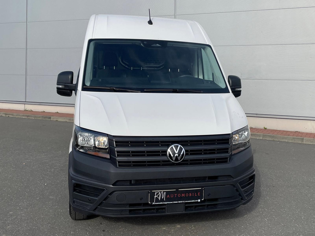 Volkswagen Crafter Kasten 35 L4H3 KAMERA KLIMA SITZHZ DAB - Passenger van: picture 3 Volkswagen Crafter Kasten 35 L4H3 KAMERA KLIMA SITZHZ DAB - Passenger van: picture 3