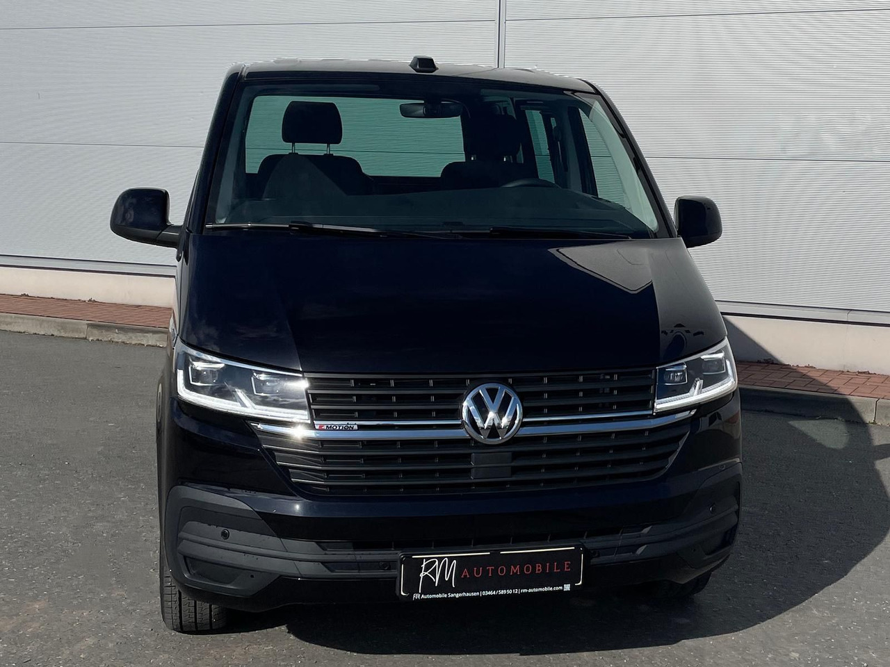 Volkswagen T6.1 Transporter Kasten 4M ACC PDC KAMERA STANDH - Passenger van: picture 3 Volkswagen T6.1 Transporter Kasten 4M ACC PDC KAMERA STANDH - Passenger van: picture 3