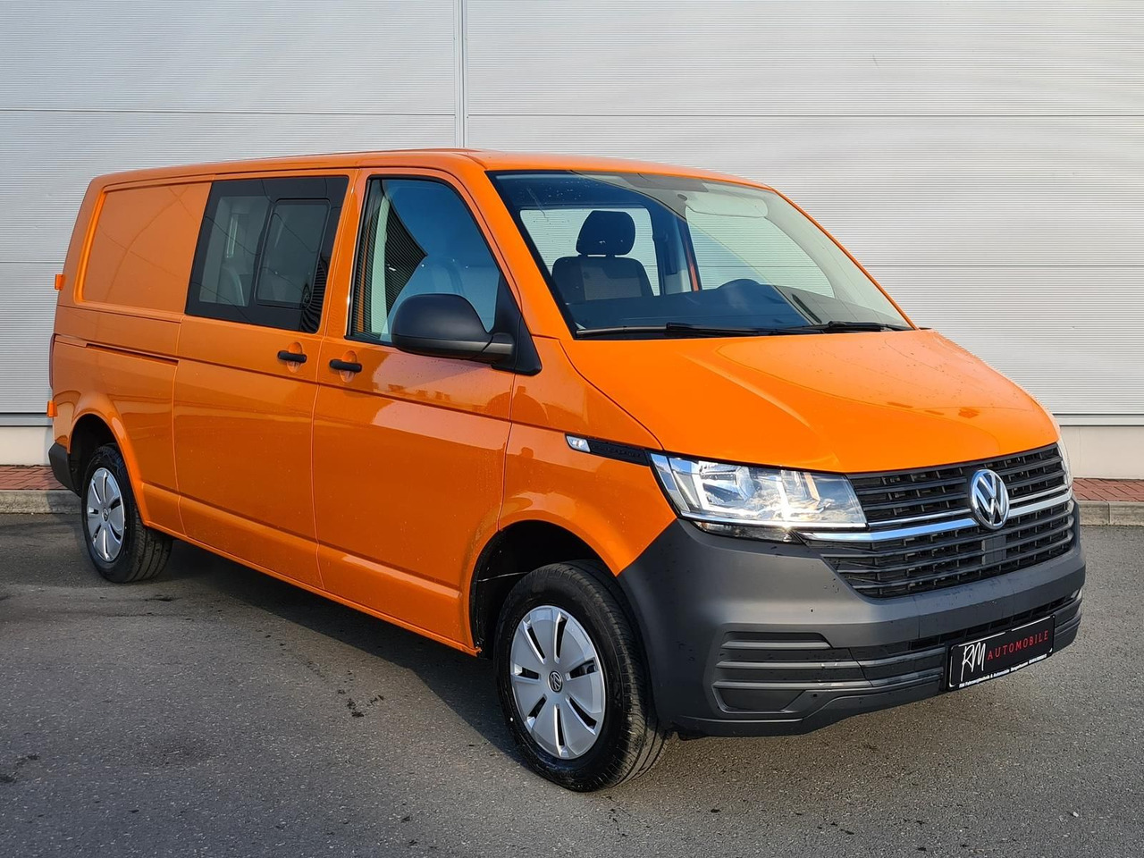 Volkswagen T6.1 Transporter MIXTO lang LED PDC KLIMA SITZH - Panel van, Combi van: picture 2 Volkswagen T6.1 Transporter MIXTO lang LED PDC KLIMA SITZH - Panel van, Combi van: picture 2