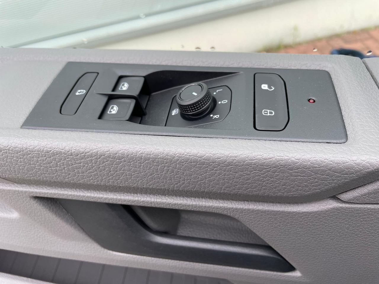 Panel van Volkswagen T6.1 Transporter Mixto lang 4M MFL LED TEMPOMAT: picture 29