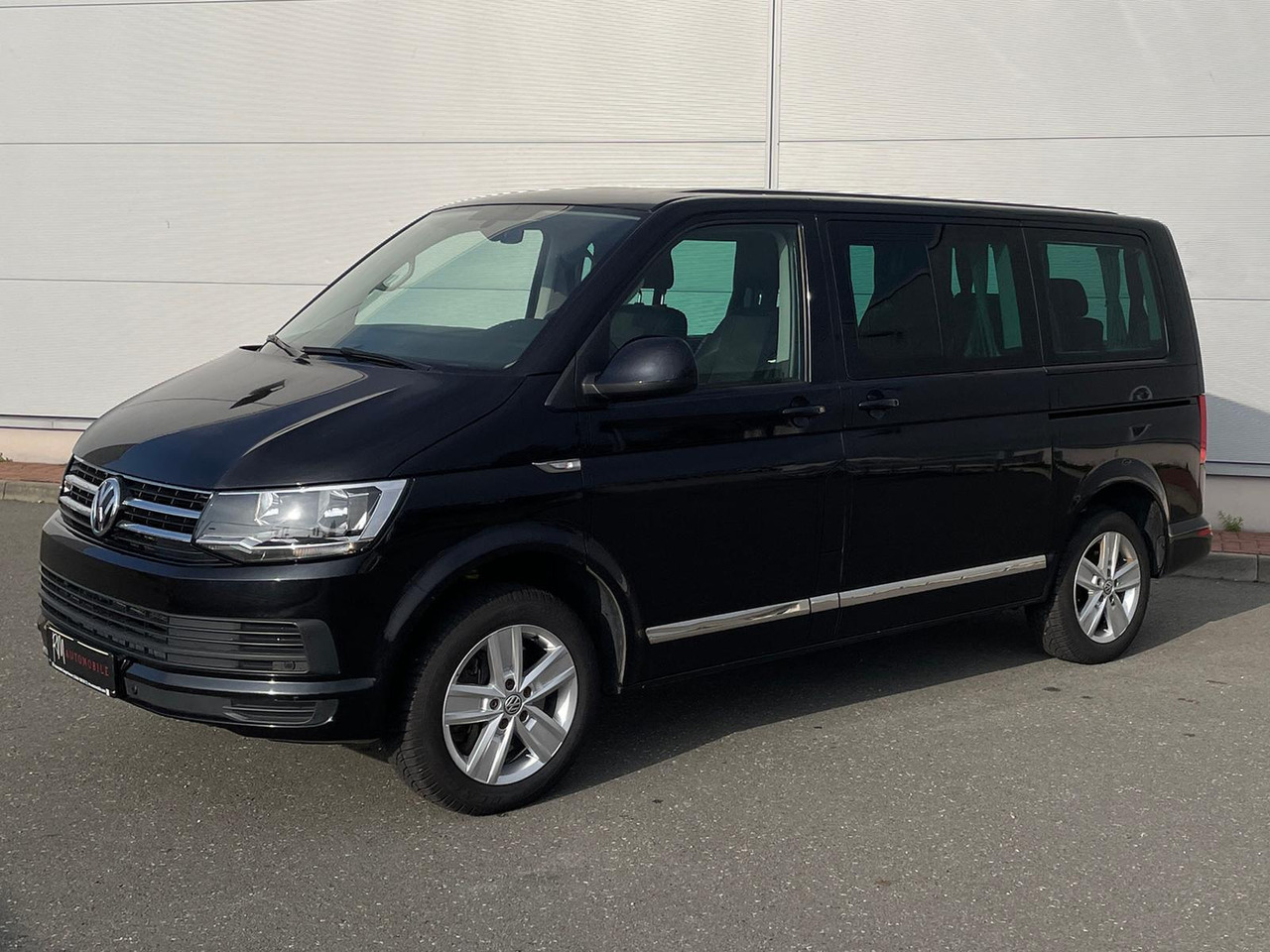 Volkswagen T6 Multivan Comfortline 4M AHK STANDHZ SITZH DAB - Minibus, Passenger van: picture 1 Volkswagen T6 Multivan Comfortline 4M AHK STANDHZ SITZH DAB - Minibus, Passenger van: picture 1
