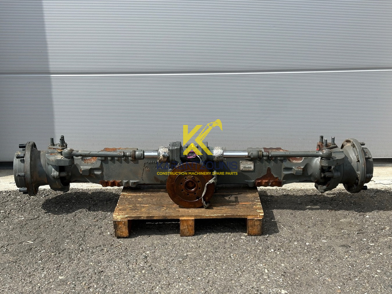 Cararro Vorderachse-Planetenachse Typ:26.25. Cararro No.550341. KramerNr.1000427786. Ratio:21.00/1. #1000522# - Axle and parts for Loader: picture 1 Cararro Vorderachse-Planetenachse Typ:26.25. Cararro No.550341. KramerNr.1000427786. Ratio:21.00/1. #1000522# - Axle and parts for Loader: picture 1