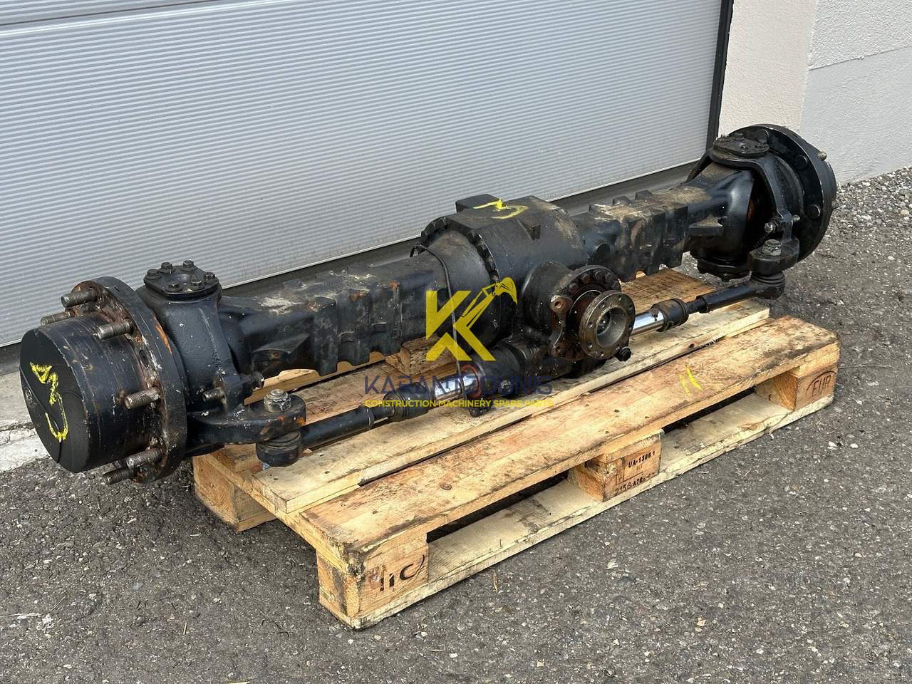 Dana Spicer Vorderachse-Planetenachse Typ:211/233-004. Kramer-Nr.1000304468. Ratio:1/13,714 #1000304468.03# - Axle and parts for Loader: picture 3 Dana Spicer Vorderachse-Planetenachse Typ:211/233-004. Kramer-Nr.1000304468. Ratio:1/13,714 #1000304468.03# - Axle and parts for Loader: picture 3