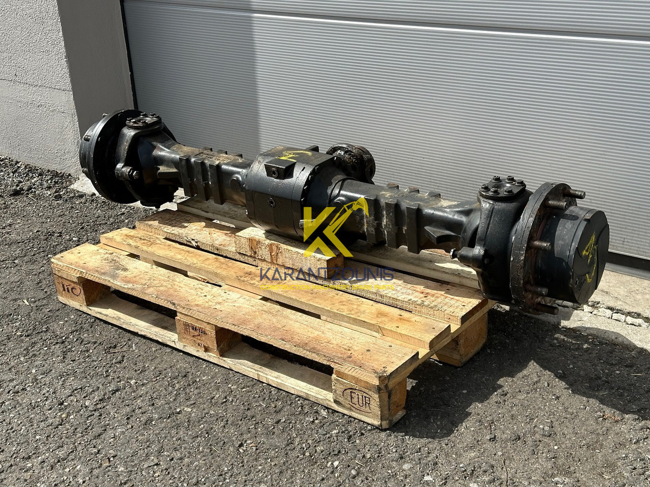Dana Spicer Vorderachse-Planetenachse Typ:211/233-004. Kramer-Nr.1000304468. Ratio:1/13,714 #1000304468.03# - Axle and parts for Loader: picture 5 Dana Spicer Vorderachse-Planetenachse Typ:211/233-004. Kramer-Nr.1000304468. Ratio:1/13,714 #1000304468.03# - Axle and parts for Loader: picture 5