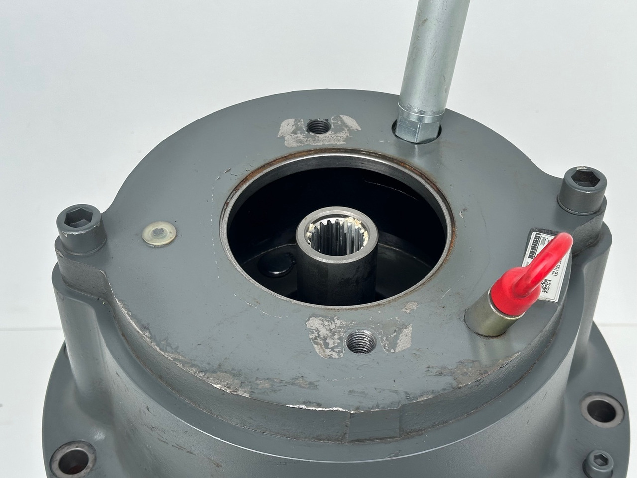 LIEBHERR Liebherr – Bauer Original Schwenkantrieb Typ:SAT275/251 mit ID-Nr.933017801. MG15, MBG12, MG20, MFG10, BG12H. #933017801.0121# - Swing motor for Drilling rig: picture 4 LIEBHERR Liebherr – Bauer Original Schwenkantrieb Typ:SAT275/251 mit ID-Nr.933017801. MG15, MBG12, MG20, MFG10, BG12H. #933017801.0121# - Swing motor for Drilling rig: picture 4