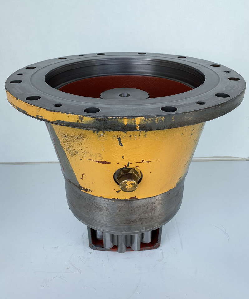 Liebherr Abtriebswellengehäuse ID-Nr.9441707 mit Abtriebswelle ID-Nr.9441713. SAT300/213 - SAT300/225 - SAT375/219. A900 C-LI, A944 B-LI, E942,LOS942,LOS944,P942,P944,R942,R944, R944B. #AB.1555# - Swing motor for Construction machinery: picture 4 Liebherr Abtriebswellengehäuse ID-Nr.9441707 mit Abtriebswelle ID-Nr.9441713. SAT300/213 - SAT300/225 - SAT375/219. A900 C-LI, A944 B-LI, E942,LOS942,LOS944,P942,P944,R942,R944, R944B. #AB.1555# - Swing motor for Construction machinery: picture 4