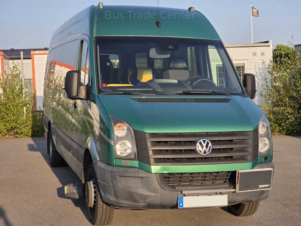 VOLKSWAGEN Crafter 50 LR // 2 units with lift - Minibus, Passenger van: picture 1 VOLKSWAGEN Crafter 50 LR // 2 units with lift - Minibus, Passenger van: picture 1