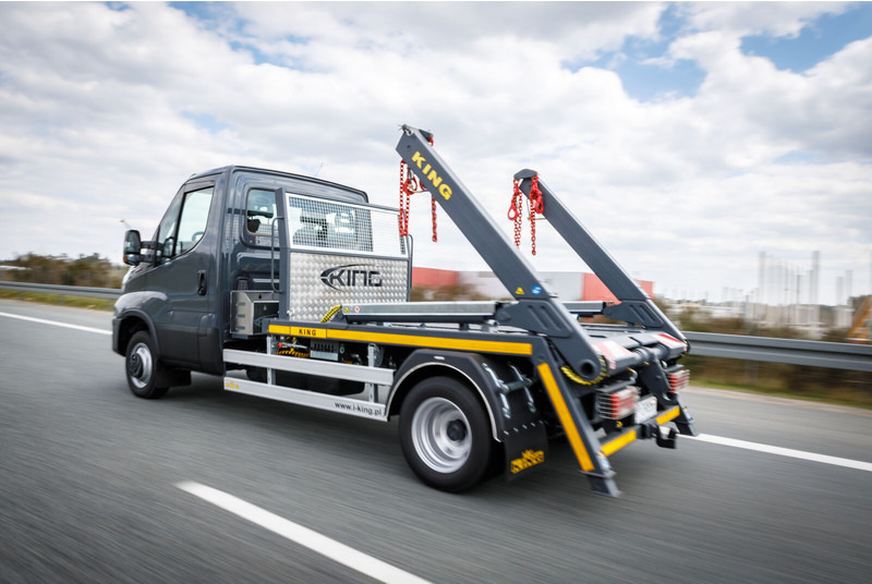 Iveco Daily 70C18 + KING Bramowiec / Skiploader / Absetzkipper - Skip loader truck: picture 3 Iveco Daily 70C18 + KING Bramowiec / Skiploader / Absetzkipper - Skip loader truck: picture 3