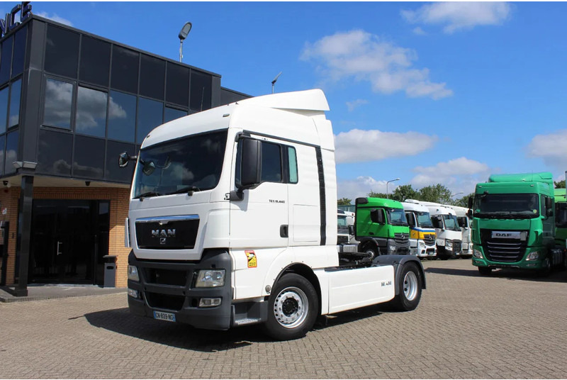 MAN TGX 18.440 - Tractor unit: picture 1 MAN TGX 18.440 - Tractor unit: picture 1