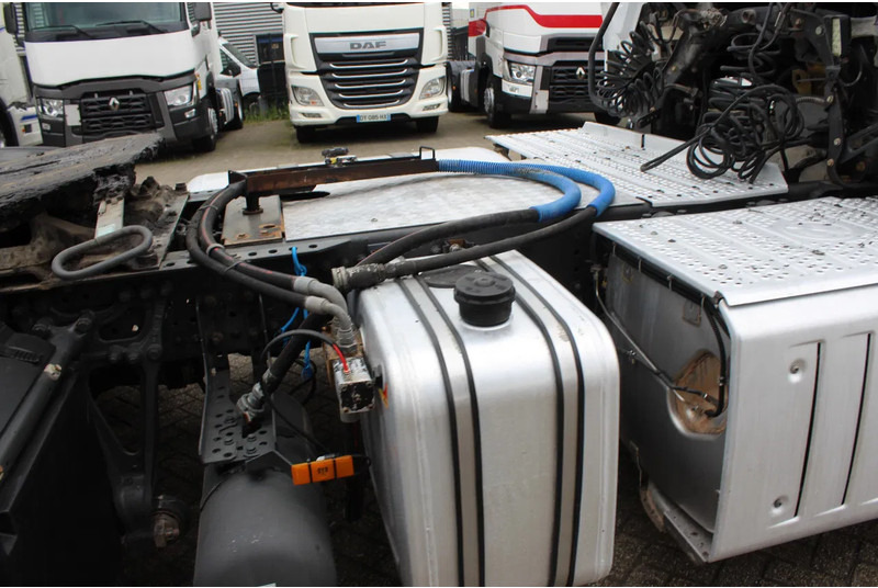 Tractor unit Mercedes-Benz Actros 1843 * EURO6 * 4X2 *: picture 11