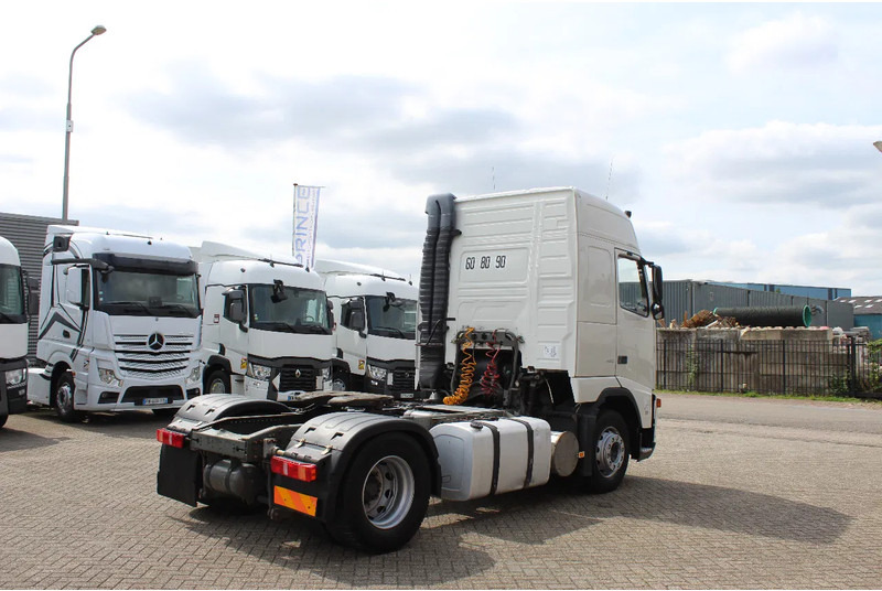 Volvo FH 12.420 * MANUAL * 4X2 * - Tractor unit: picture 4 Volvo FH 12.420 * MANUAL * 4X2 * - Tractor unit: picture 4