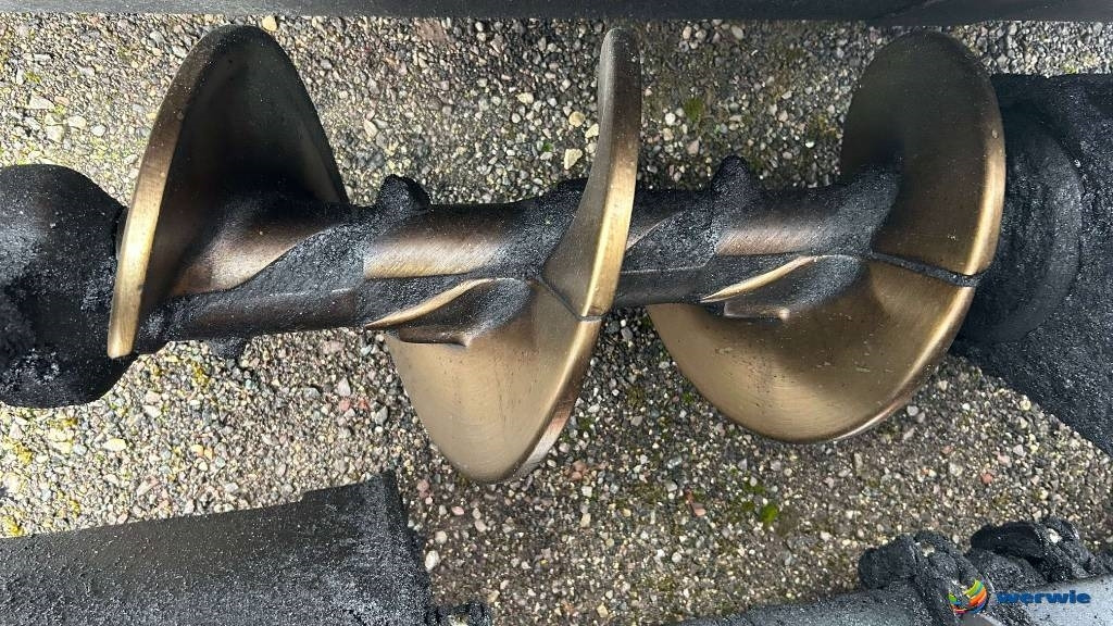 ABG-Volvo P4820D - Asphalt paver: picture 3 ABG-Volvo P4820D - Asphalt paver: picture 3