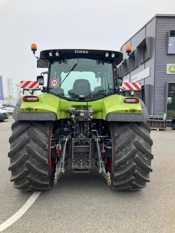 Claas Arion 630 - Farm tractor: picture 5 Claas Arion 630 - Farm tractor: picture 5