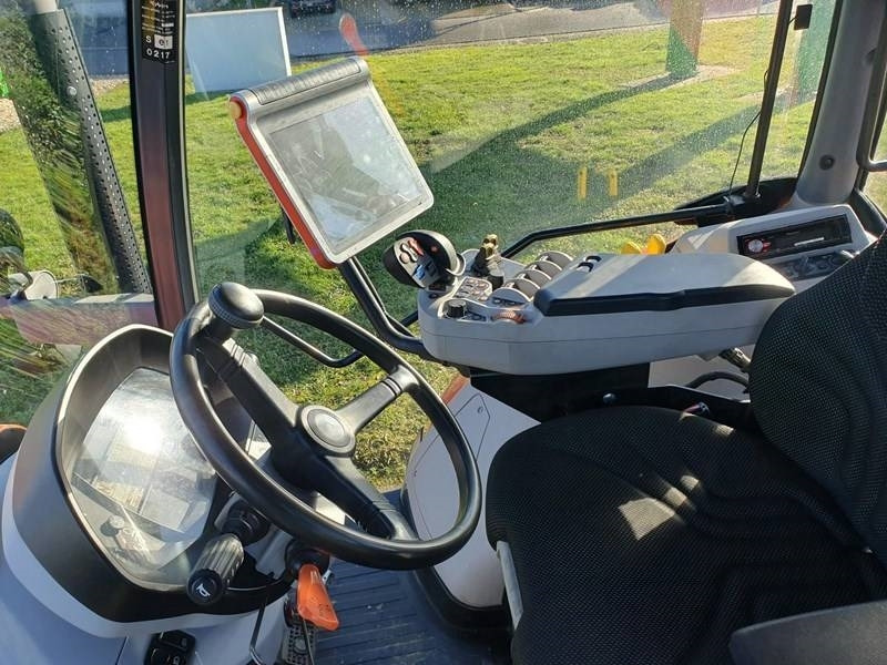 Kubota M7171 High End - Farm tractor: picture 5 Kubota M7171 High End - Farm tractor: picture 5