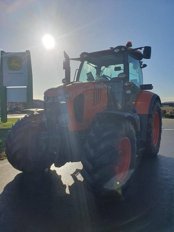 Kubota M7171 High End - Farm tractor: picture 4 Kubota M7171 High End - Farm tractor: picture 4