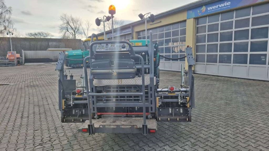 Vögele SUPER 800i / AB220TV (1,20 - 2,20 m) - Asphalt paver: picture 4 Vögele SUPER 800i / AB220TV (1,20 - 2,20 m) - Asphalt paver: picture 4