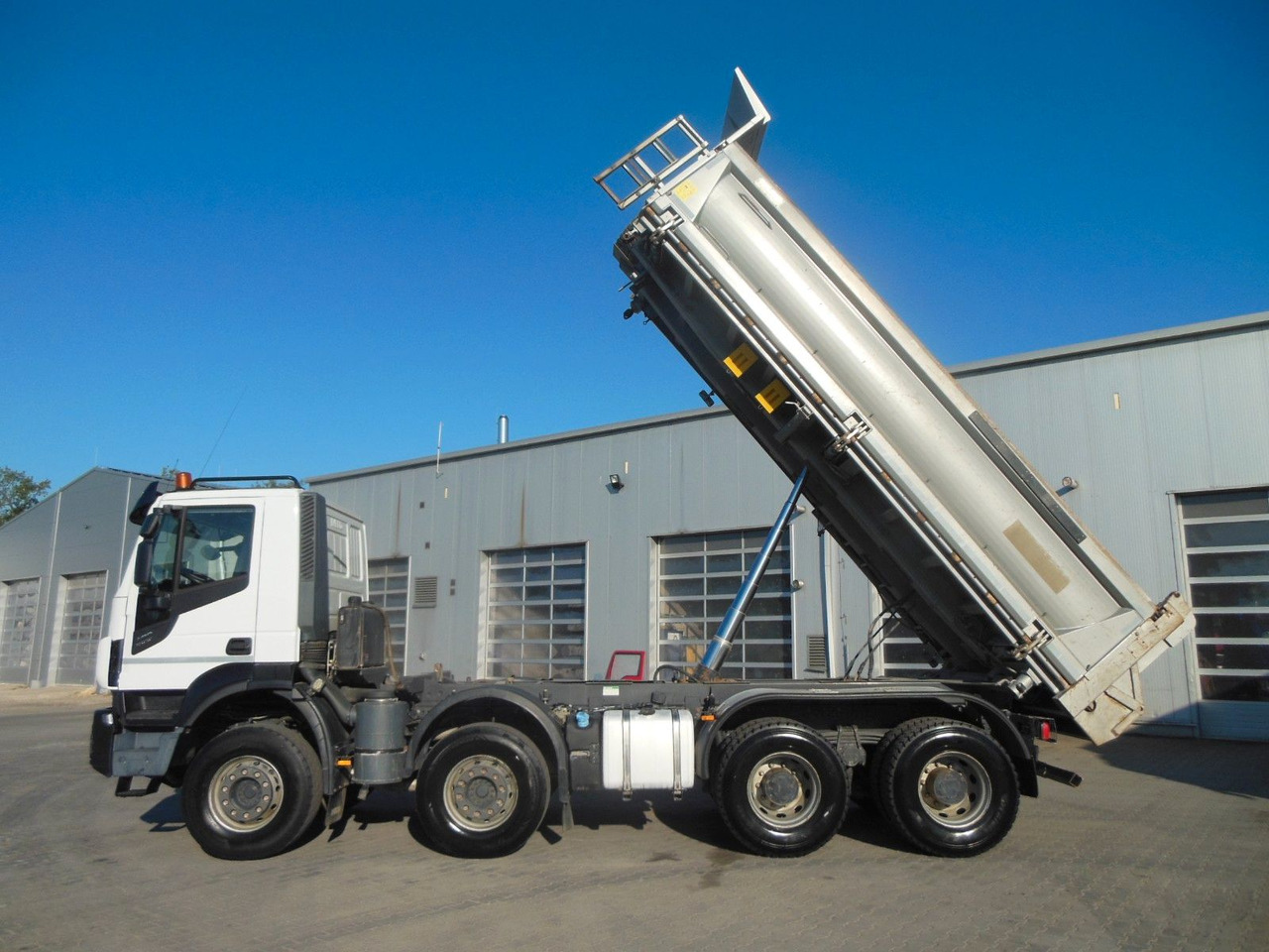 Iveco STRALIS X-WAY 480, 8X4, BORDMATIC, AHK, TOP!!! leasing Iveco STRALIS X-WAY 480, 8X4, BORDMATIC, AHK, TOP!!!: picture 17