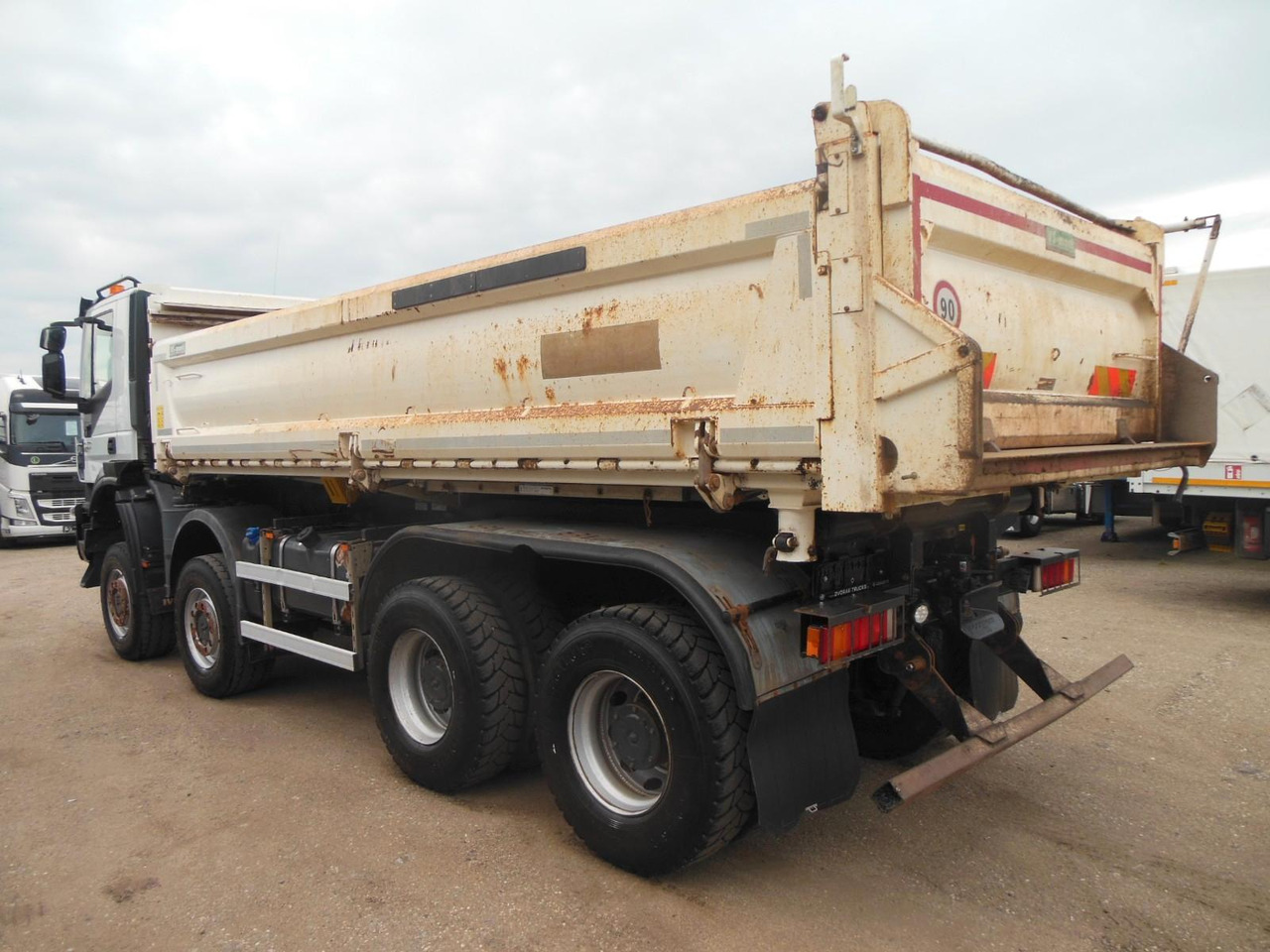 Iveco TRAKKER AD410T45W, 8X8, BORDMATIC, AHK Iveco TRAKKER AD410T45W, 8X8, BORDMATIC, AHK - Tipper: picture 4 Iveco TRAKKER AD410T45W, 8X8, BORDMATIC, AHK Iveco TRAKKER AD410T45W, 8X8, BORDMATIC, AHK - Tipper: picture 4